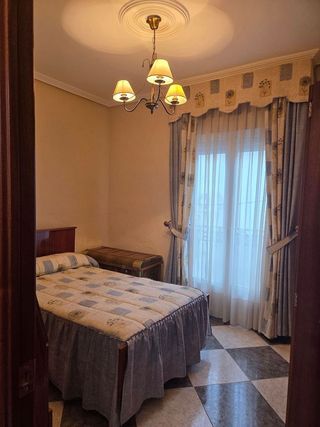 Casa adosada en venta en Bailén