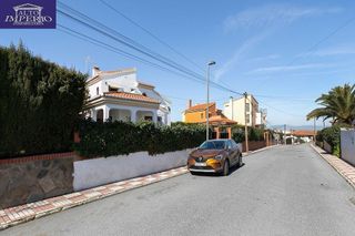 Chalet en venta en Otura