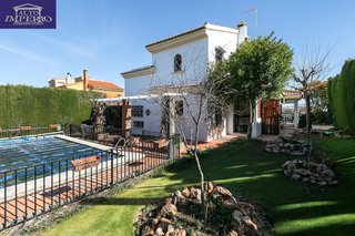 Chalet en venta en Otura