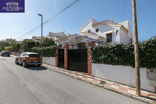 Chalet en venta en Otura