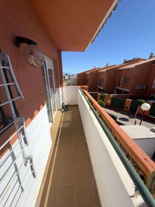 Casa adosada en venta en Torrequebrada en Benalmádena