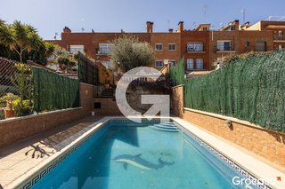 Casa pareada en venta en La Llàntia en Mataró