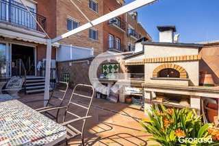 Casa pareada en venta en La Llàntia en Mataró
