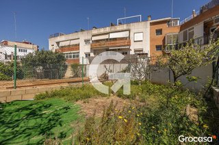Casa pareada en venta en La Llàntia en Mataró