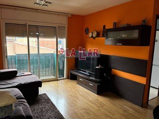 Casa pareada en venta en Montornès del Vallès