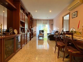 Piso en venta en Riu en Santa Coloma de Gramanet