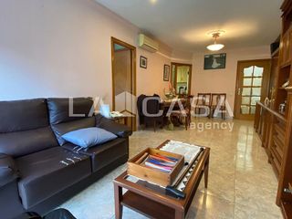 Piso en venta en Riu en Santa Coloma de Gramanet