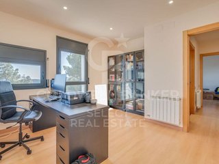 Chalet en venta en Matadepera