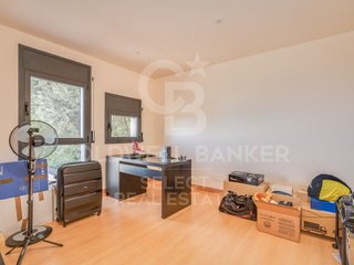Chalet en venta en Matadepera
