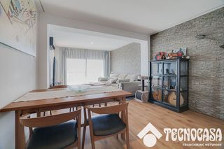 Piso en venta en Els Molins en Mataró