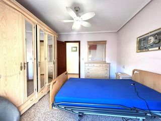 Piso en venta en Los Ángeles en Alicante