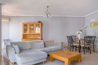 Piso en venta en Nueva Andalucía centro en Marbella