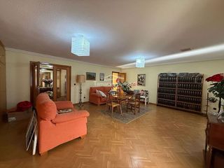 Piso en venta en Carmelitas - San Marcos - Campillo en Salamanca