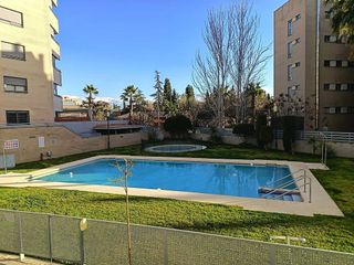 Piso en venta en Cerrillo de Maracena - Periodistas en Granada