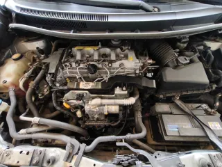 Toyota Auris 2.0 126cv - Acabado SOL gama Alta