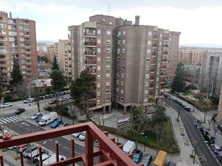 Piso en venta en Parque Palomar – Bombarda en Zaragoza