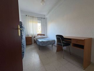 Piso en venta en La Orden en Huelva