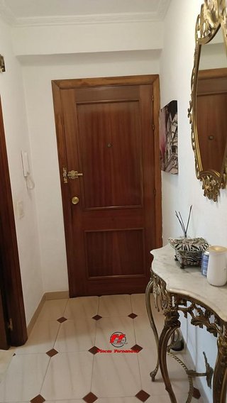 Piso en venta en Velilla de San Antonio