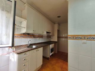 Piso en venta en Alisal - Cazoña - San Román en Santander
