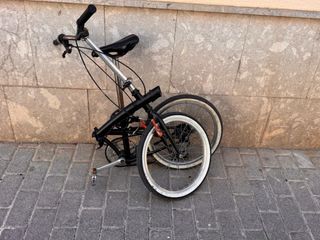 Bicicleta plegable 20 buen estado negociable