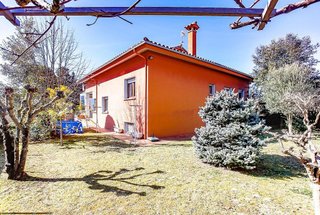 Casa rural en venta en Olot