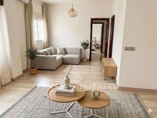 Chalet en venta en Entrepinos en Eliana (l´)