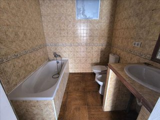 Casa adosada en venta en La Granja-La Colina-Los Pastores en Algeciras