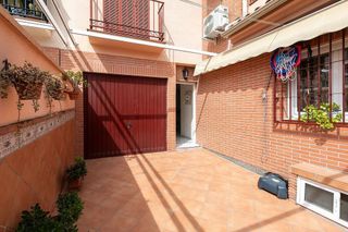 Casa adosada en venta en Angustias - Chana - Encina en Granada