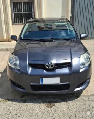 Toyota Auris 2009