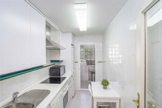 Piso en venta en Nueva Andalucía centro en Marbella