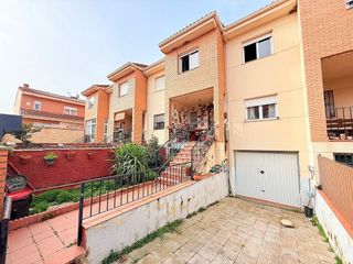 Casa adosada en venta en Seseña Nuevo en Seseña