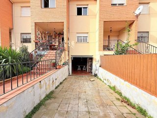 Casa adosada en venta en Seseña Nuevo en Seseña