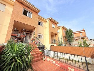 Casa adosada en venta en Seseña Nuevo en Seseña