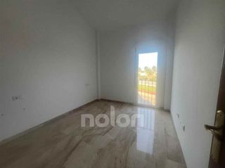 Casa adosada en venta en Utrera