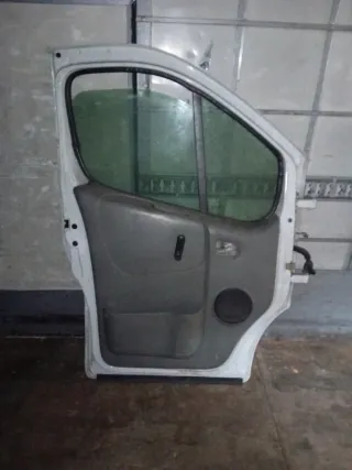 Puerta Renault Trafic II / Nissan Primastar