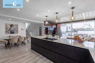 Casa adosada en venta en Albolote