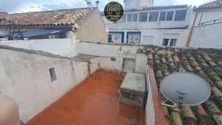 Chalet en venta en San Felipe - El Almendral - La Merced en Jaén