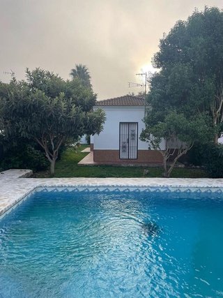 Chalet en venta en Pinar de los Franceses - Marquesado en Chiclana de la Frontera