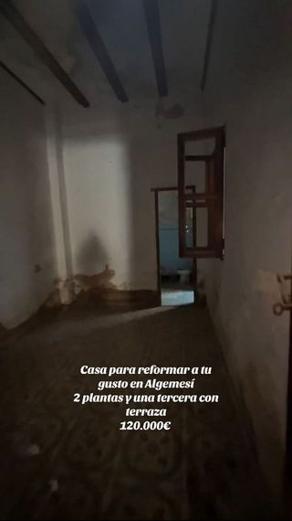 Casa adosada en venta en Algemesí