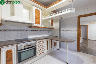 Casa adosada en venta en Maracena