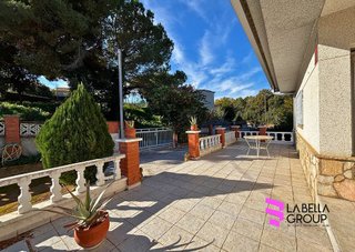 Chalet en venta en Urbanitzacions en Bigues i Riells