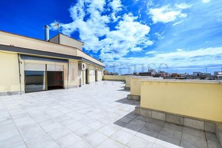 Ático en venta en El Castell-Poble Vell en Castelldefels