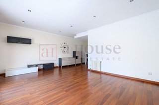 Ático en venta en El Castell-Poble Vell en Castelldefels