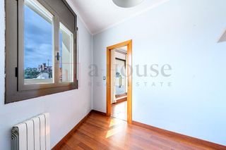 Ático en venta en El Castell-Poble Vell en Castelldefels