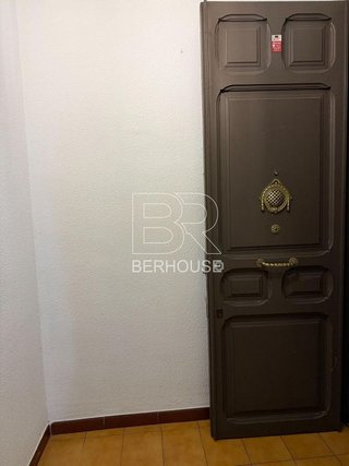 Piso en venta en El Camp de l'Arpa del Clot en Barcelona