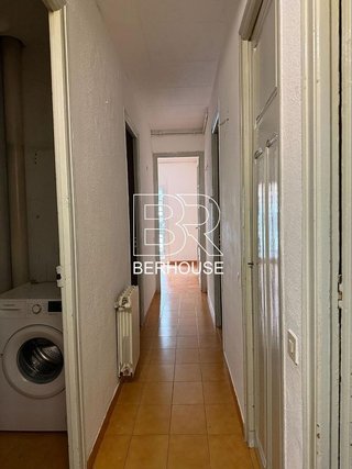 Piso en venta en El Camp de l'Arpa del Clot en Barcelona