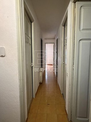 Piso en venta en El Camp de l'Arpa del Clot en Barcelona