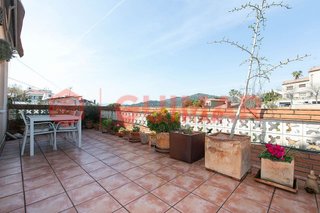 Casa en venta en Sant Just Desvern