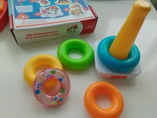 Lote juguetes: puzzle Paw Patrol, Piano y pirámide