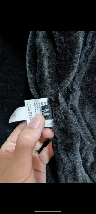 Campera cuero ecológico negra